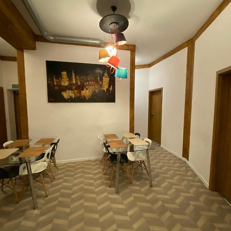 Grand Guesthouse Apartament กดัญสก์ ภายนอก รูปภาพ