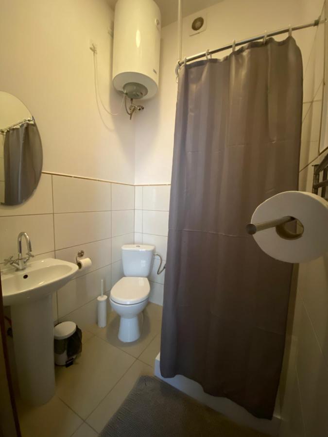 Grand Guesthouse Apartament กดัญสก์ ภายนอก รูปภาพ