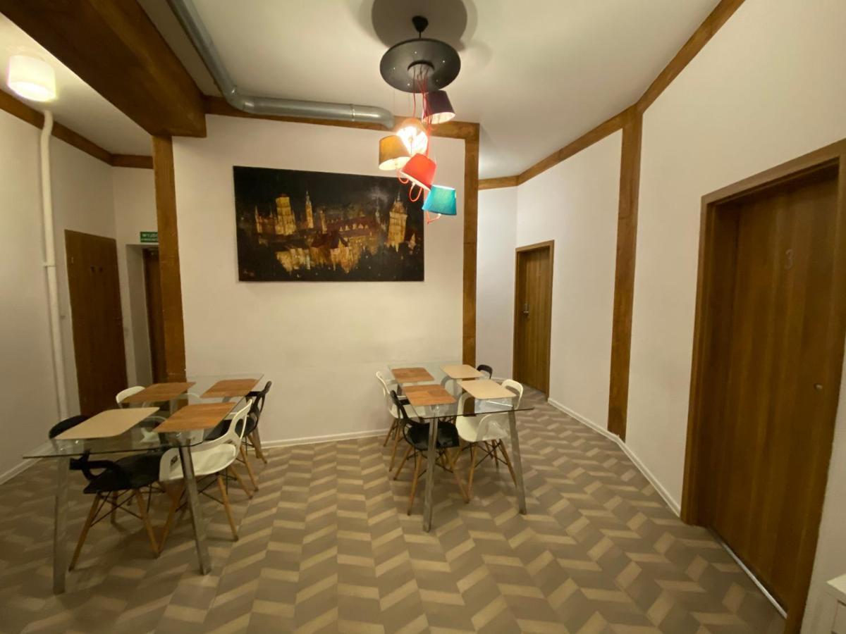 Grand Guesthouse Apartament กดัญสก์ ภายนอก รูปภาพ