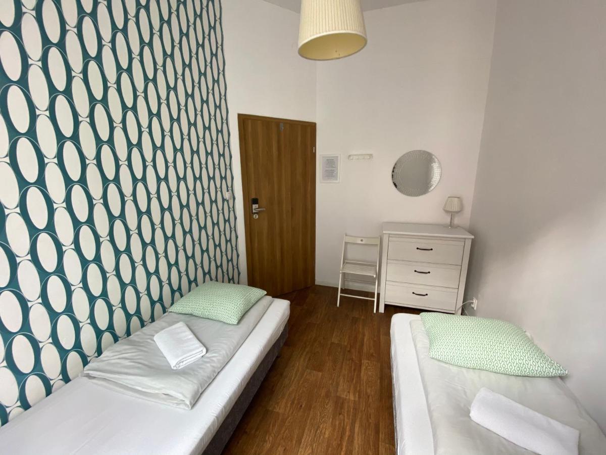 Grand Guesthouse Apartament กดัญสก์ ภายนอก รูปภาพ